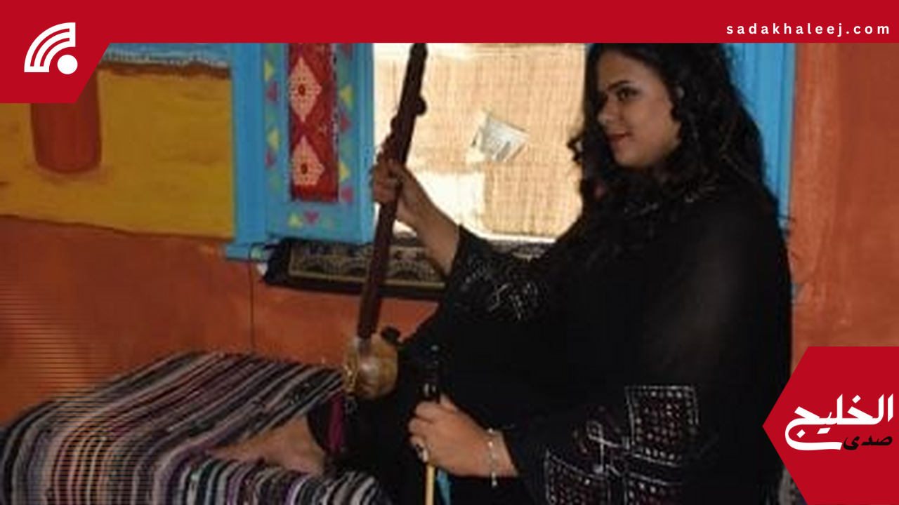 الربابة بصوت أنثوي.. صعيدية تبهر العالم بحلم الوصول إلى العالمية